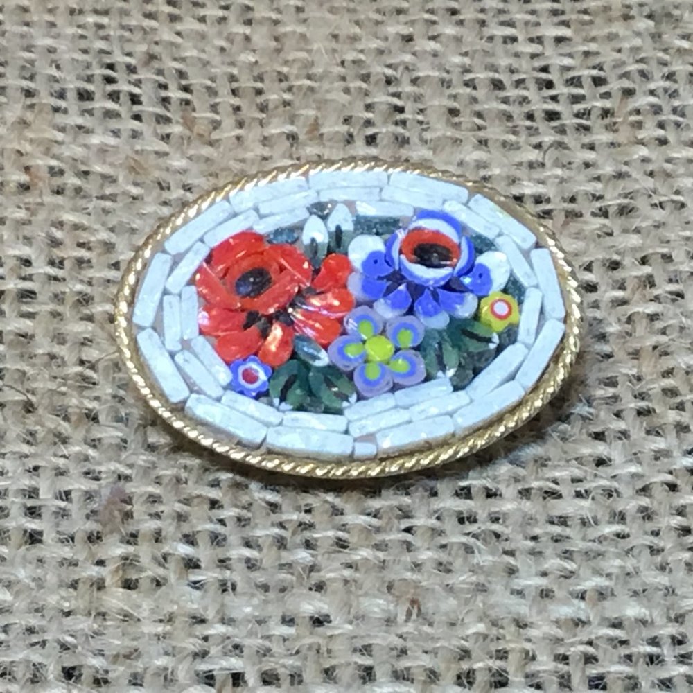 Vintage Floral ITALIAN MICRO MOSAIC Brooch / Pin